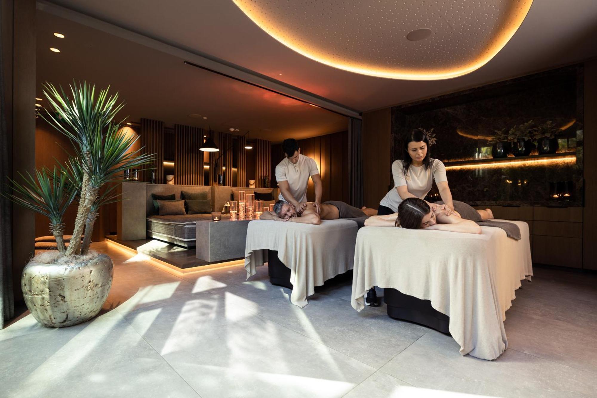 Quellenhof Luxury Resort ラツィーゼ エクステリア 写真