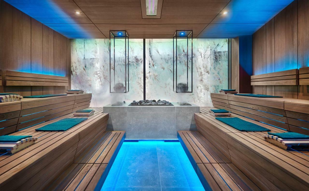 Quellenhof Luxury Resort ラツィーゼ エクステリア 写真
